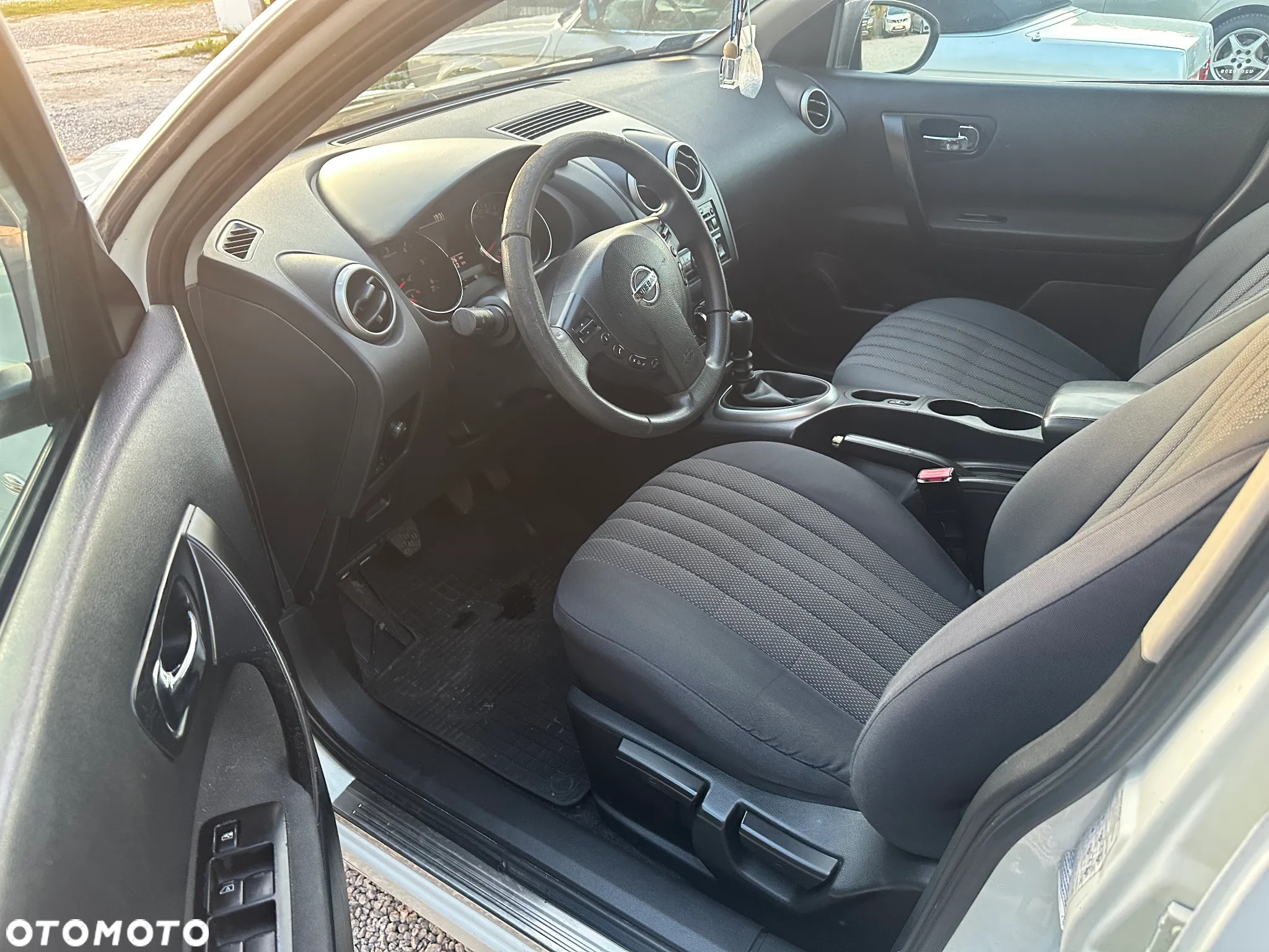 Nissan Qashqai 1.5 dCi Acenta - 33