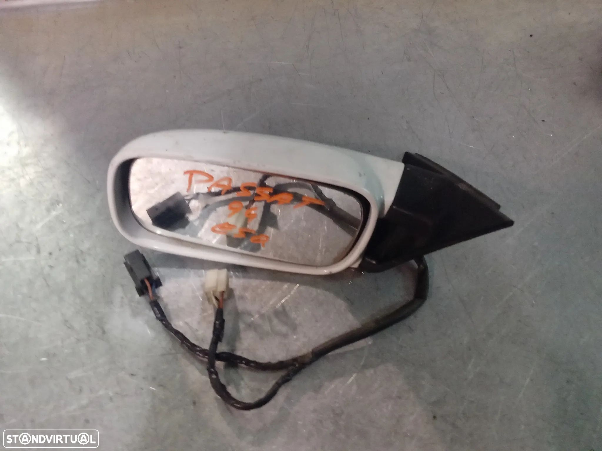 ESPELHO RETROVISOR VOLKSWAGEN PASSAT B3 B4 89-93 / 94-96 - DIREITO - 1