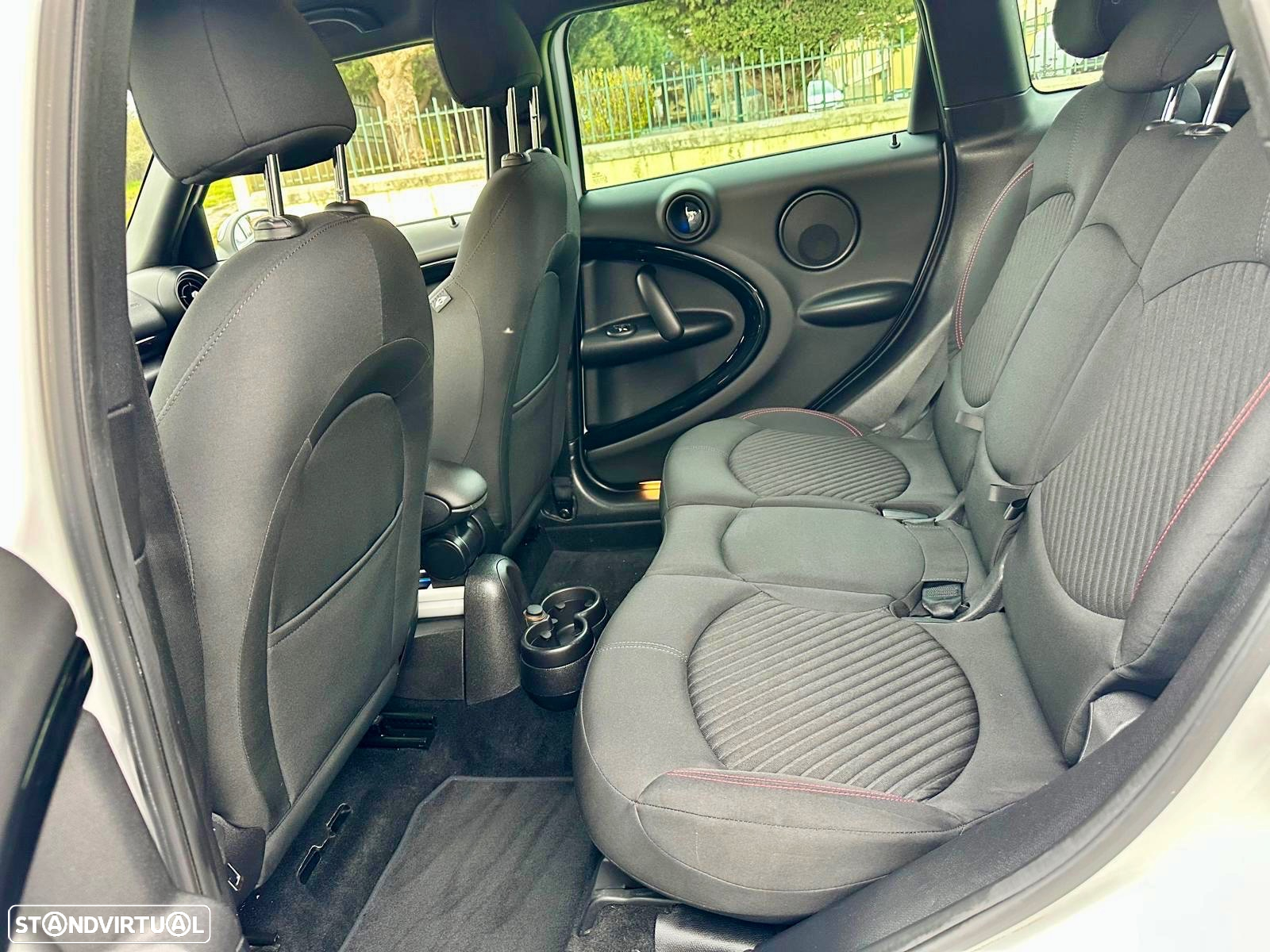 MINI Countryman - 24