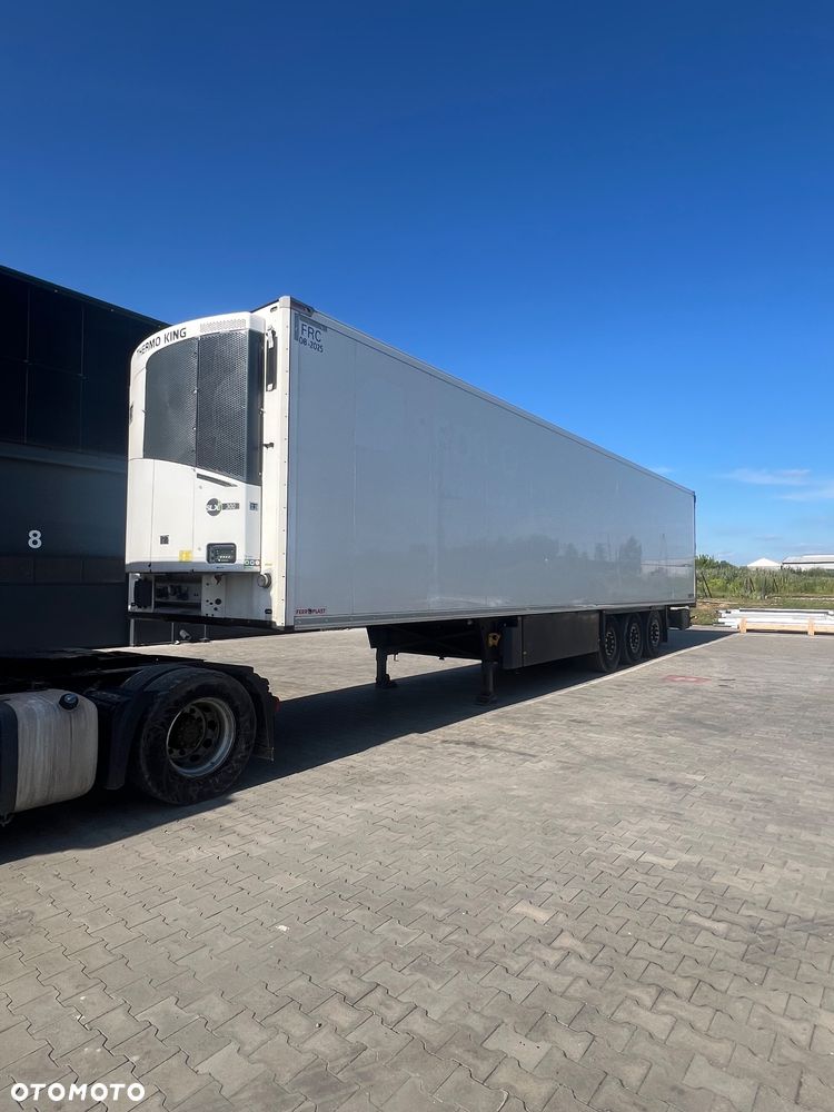 Schmitz Cargobull SKO 24/L - 1