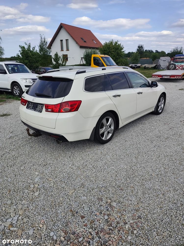 Honda Accord 2.0 Elegance - 2