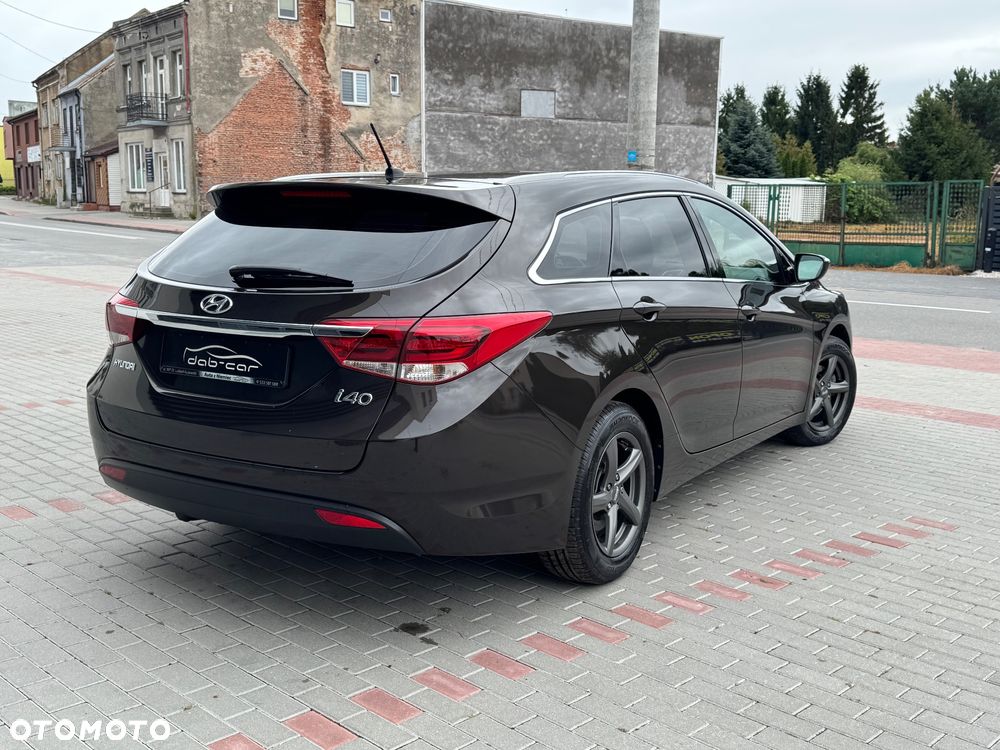 Hyundai i40 Kombi 1.6 Trend - 17