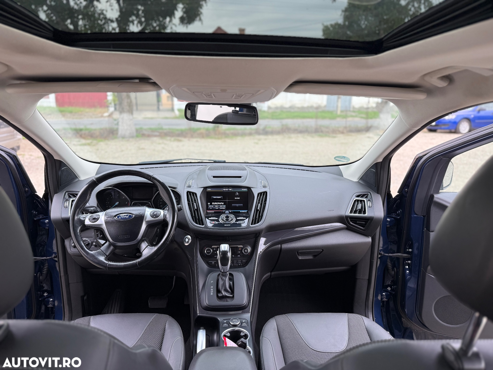 Ford Kuga 2.0 TDCi 4WD Powershift Titanium - 5