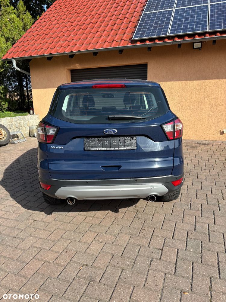 Ford Kuga 1.5 EcoBoost 2x4 Trend - 6