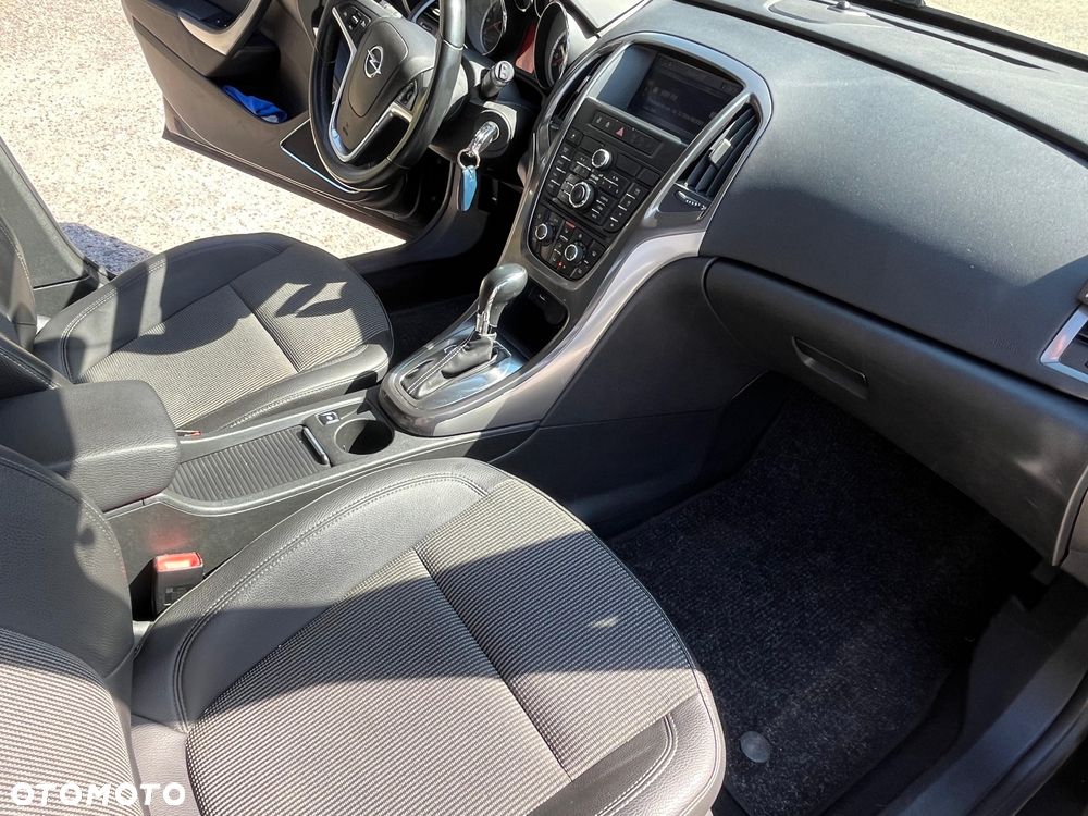 Opel Astra 1.4 T Business - 16