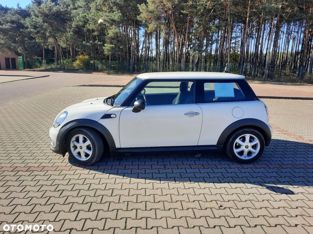 MINI ONE - 8