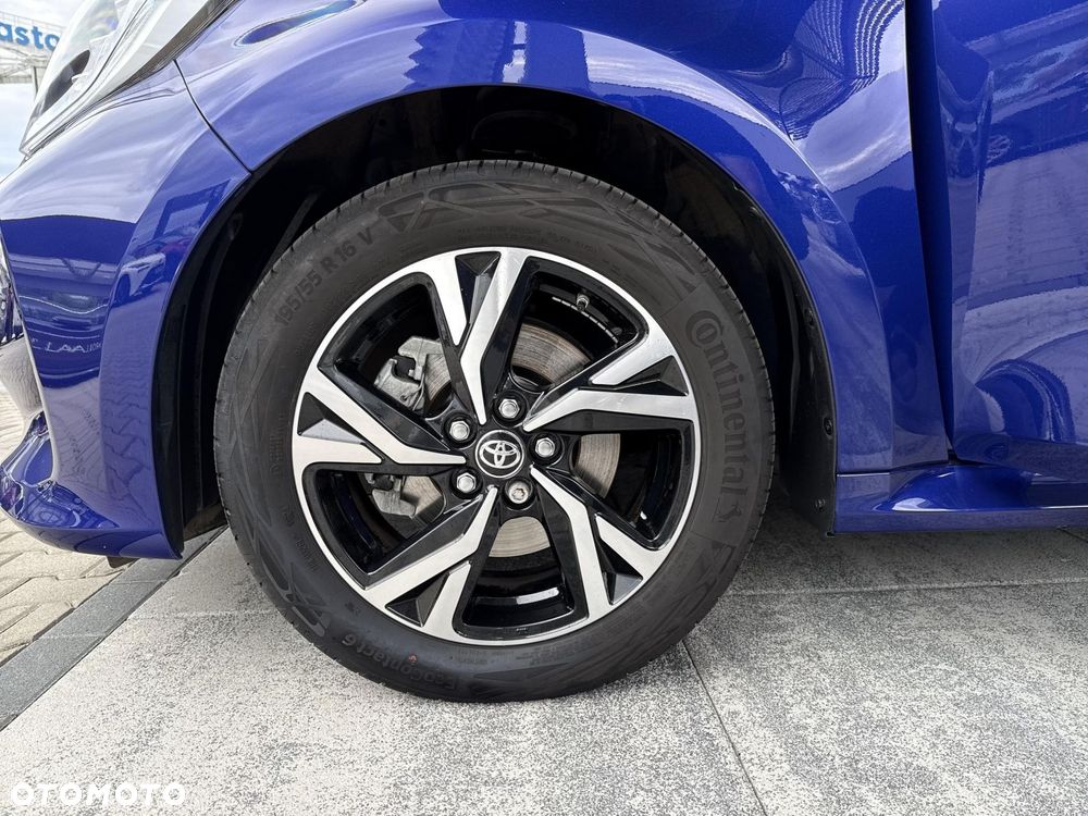 Toyota Yaris Hybrid 1.5 Style - 19