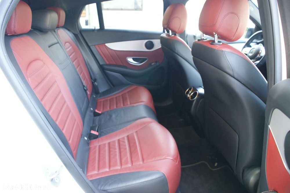 Mercedes-Benz GLC - 19