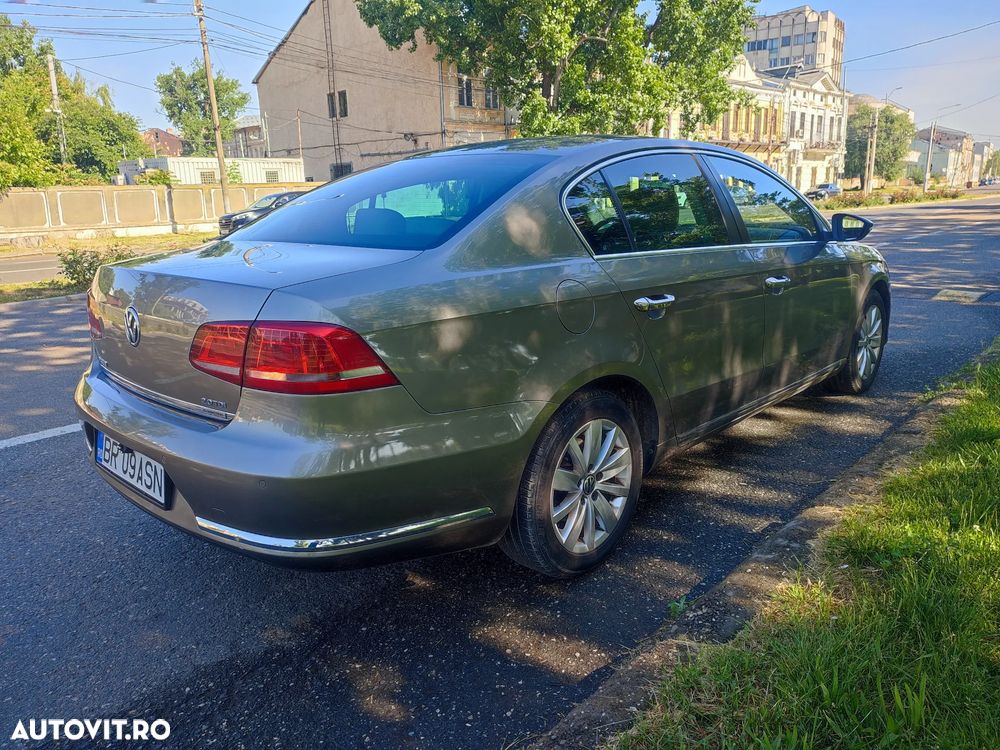Volkswagen Passat 2.0 TDI BlueMotion Tehnology Highline - 5