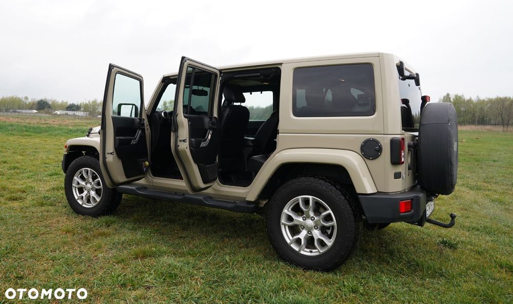 Jeep Wrangler - 9
