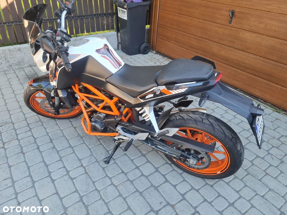 KTM Duke - 3