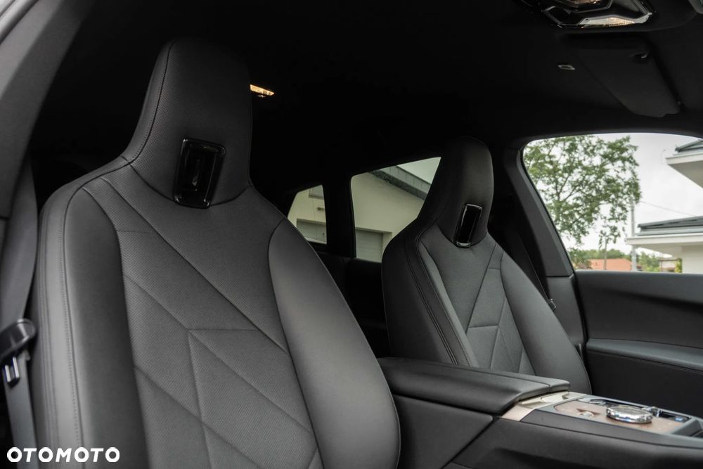 BMW iX xDrive40 76.6kWh - 19