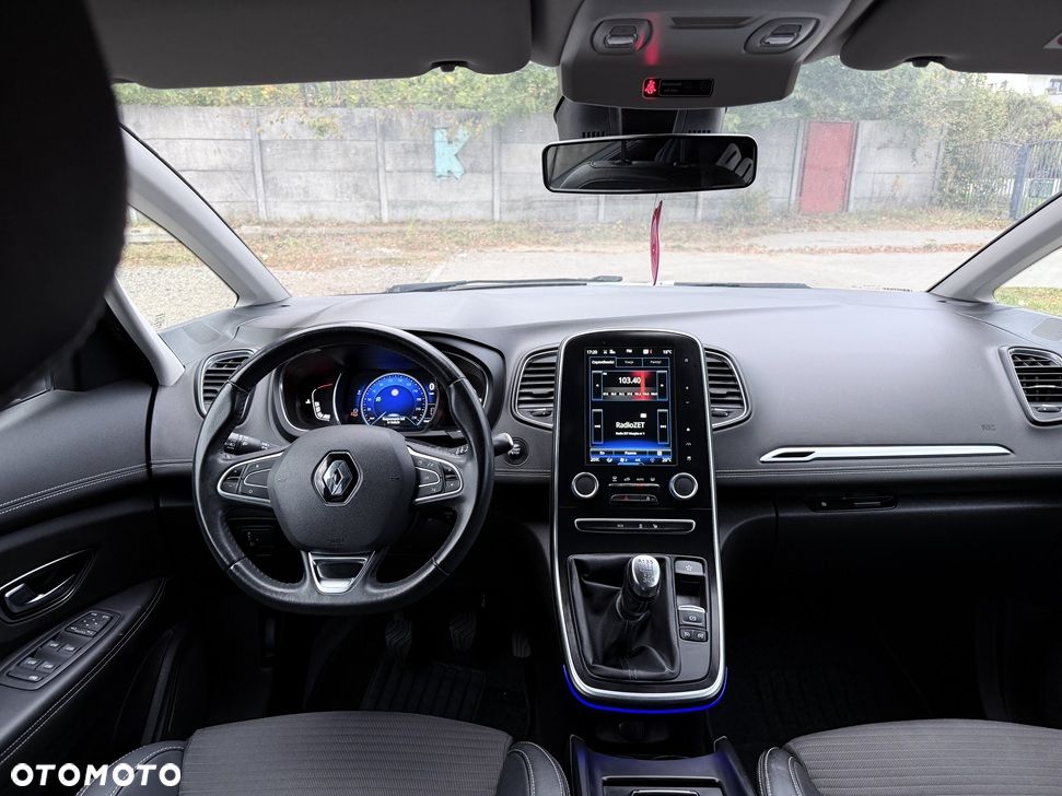 Renault Scenic - 4