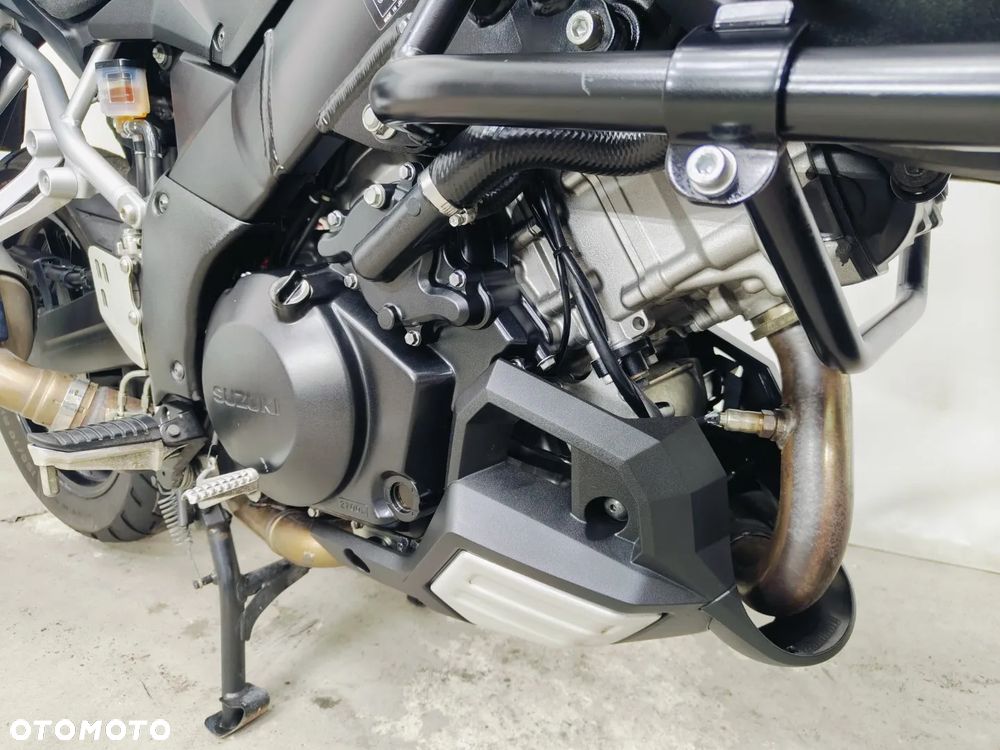Suzuki DL - 7