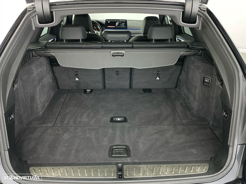 BMW 520 d Auto - 13