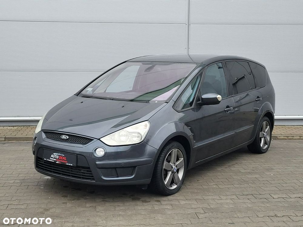 Ford S-Max - 8