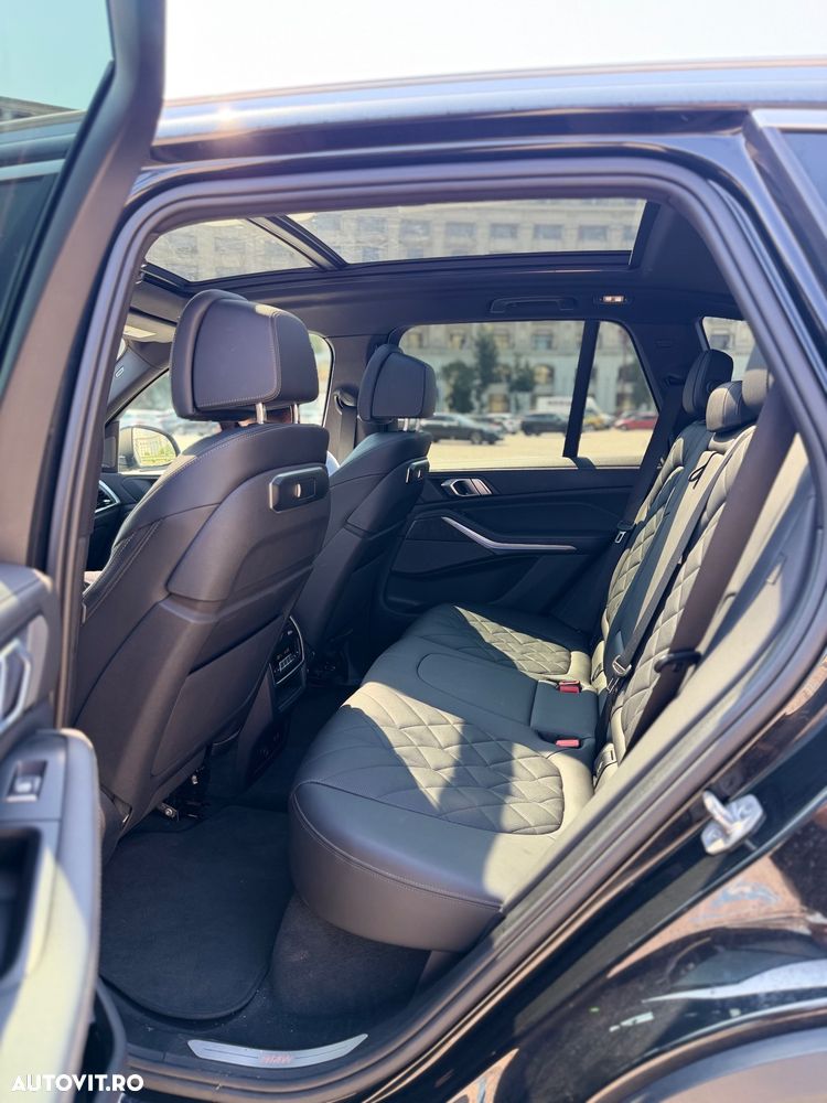BMW X5 xDrive40i - 8