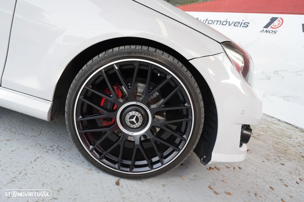 Mercedes-Benz C 220 CDI 7G-TRONIC Edition - 23