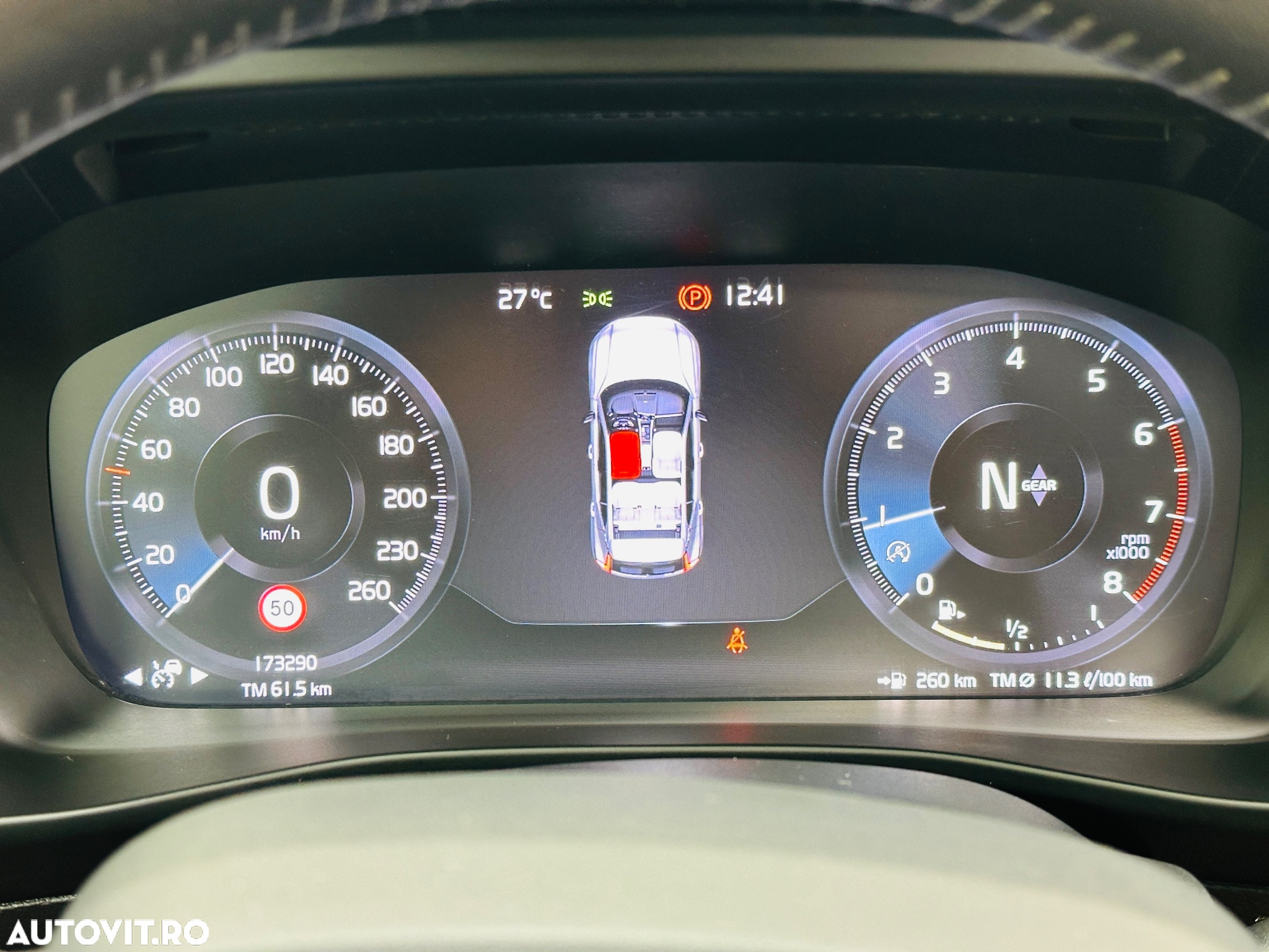 Volvo XC 40 - 28