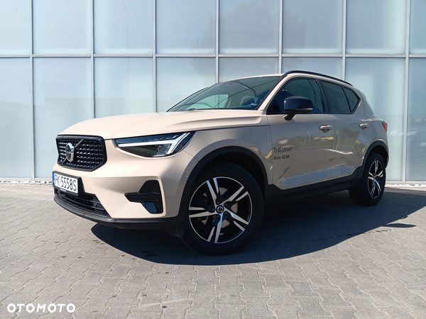 Volvo XC 40 B3 Plus Dark