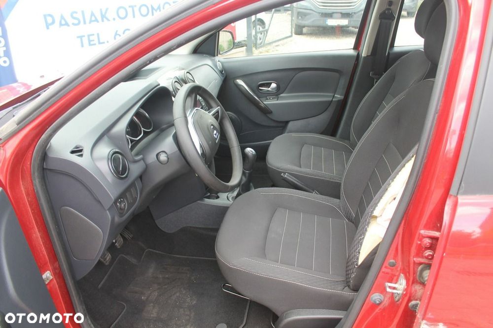 Dacia Sandero - 9