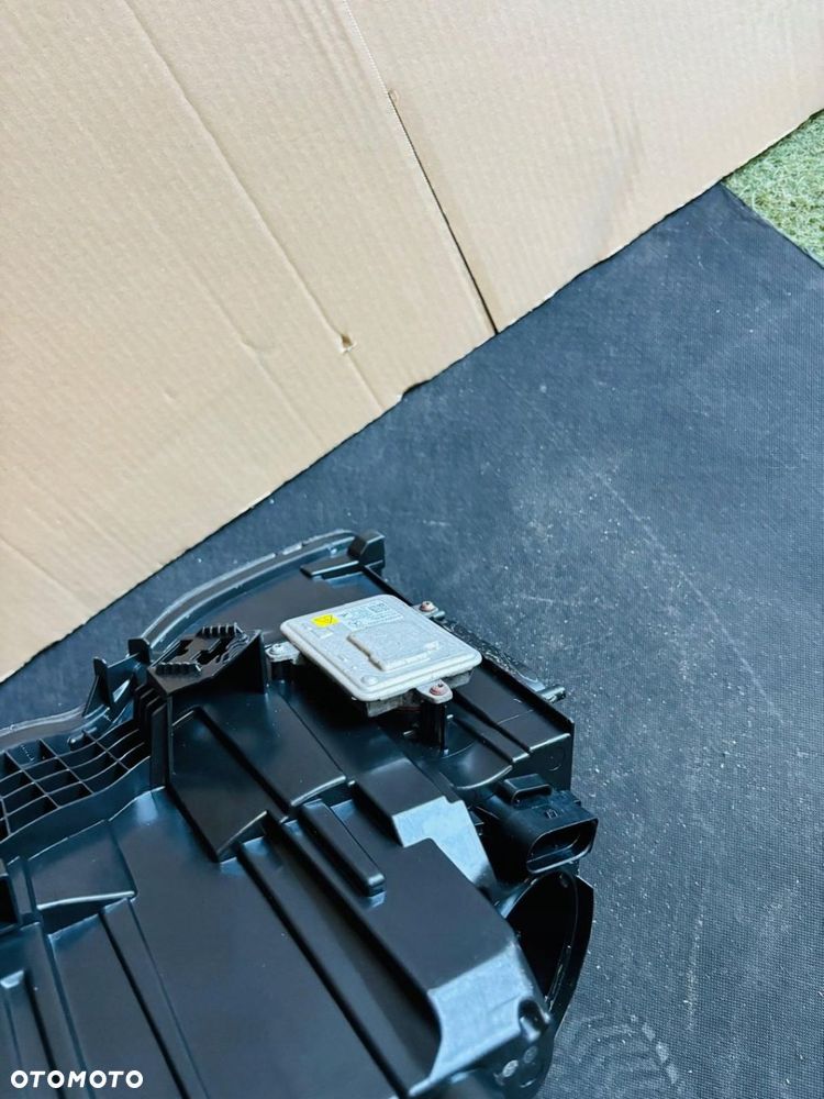 LAMPA PRAWA REFLERTOR PRAWY MERCEDES GLK W204 BI XENON SKRĘTNY FACE LIFT - 11