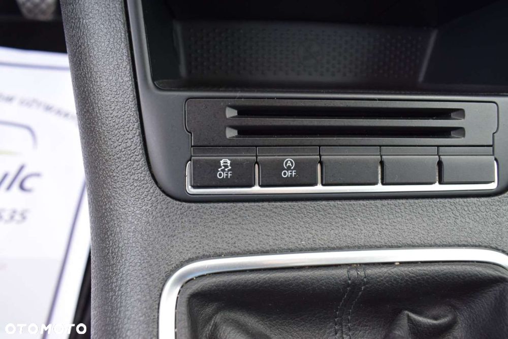 Volkswagen Tiguan - 32
