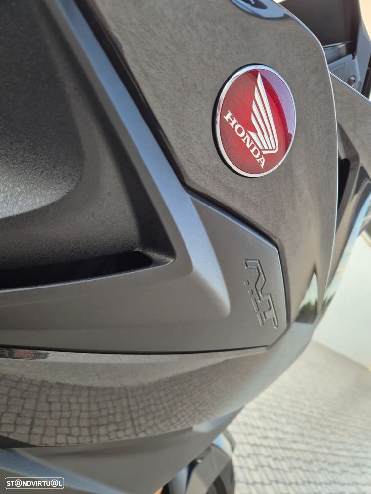 Honda NT Nt 1100 dct - 4