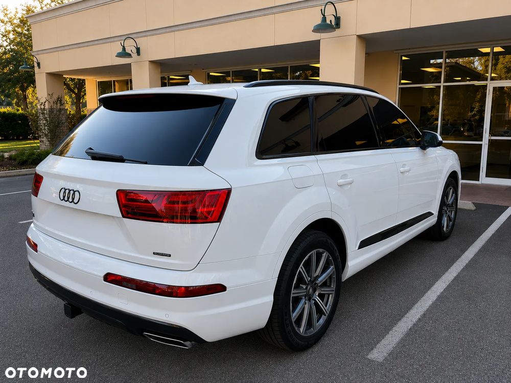 Audi Q7 3.0 TFSI Quattro Tiptronic - 7