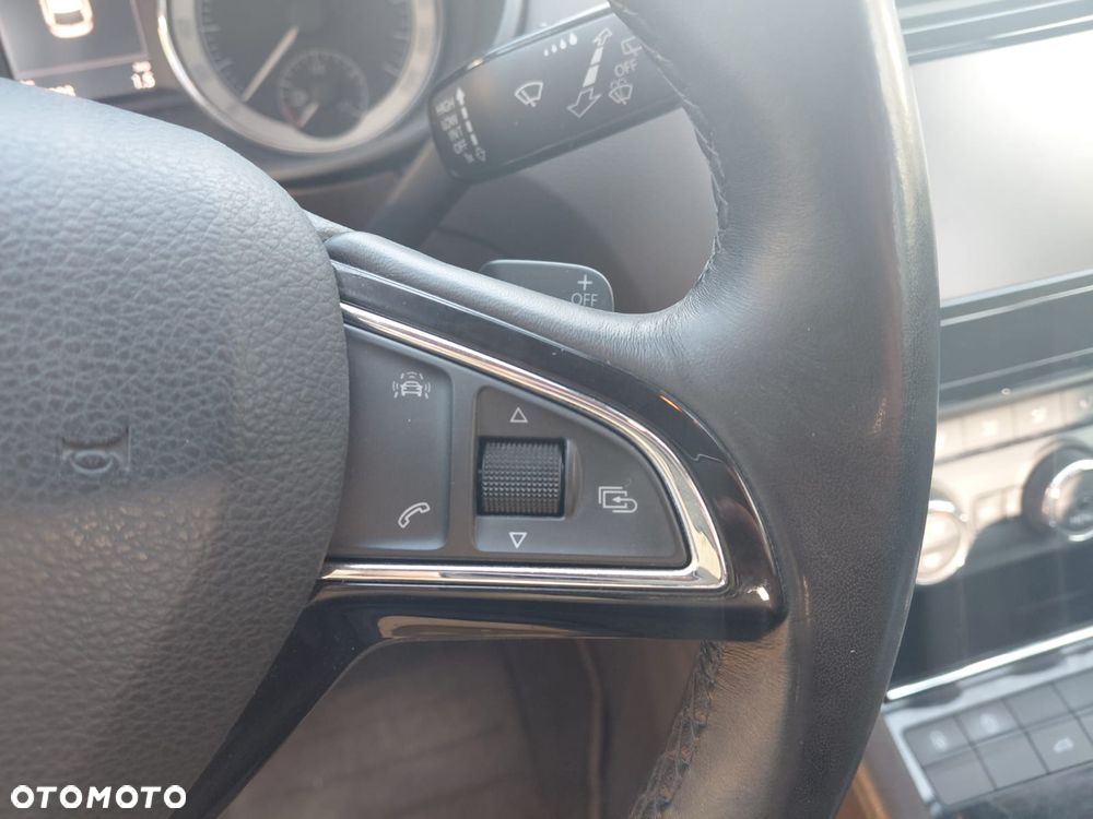 Skoda Octavia 2.0 TDI 4x4 DSG L&K - 16