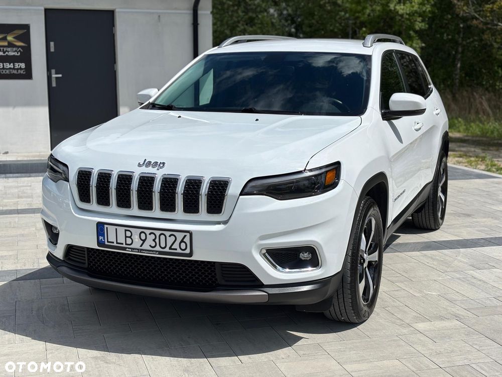 Jeep Cherokee - 1