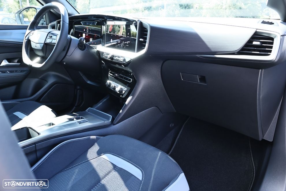 Opel Mokka 1.2 T GS AT - 14