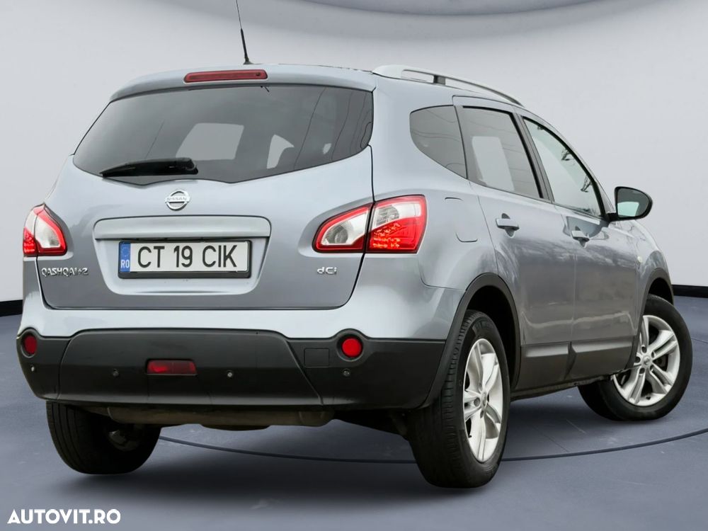 Nissan Qashqai+2 2.0 dCi DPF 4x4 tekna - 5