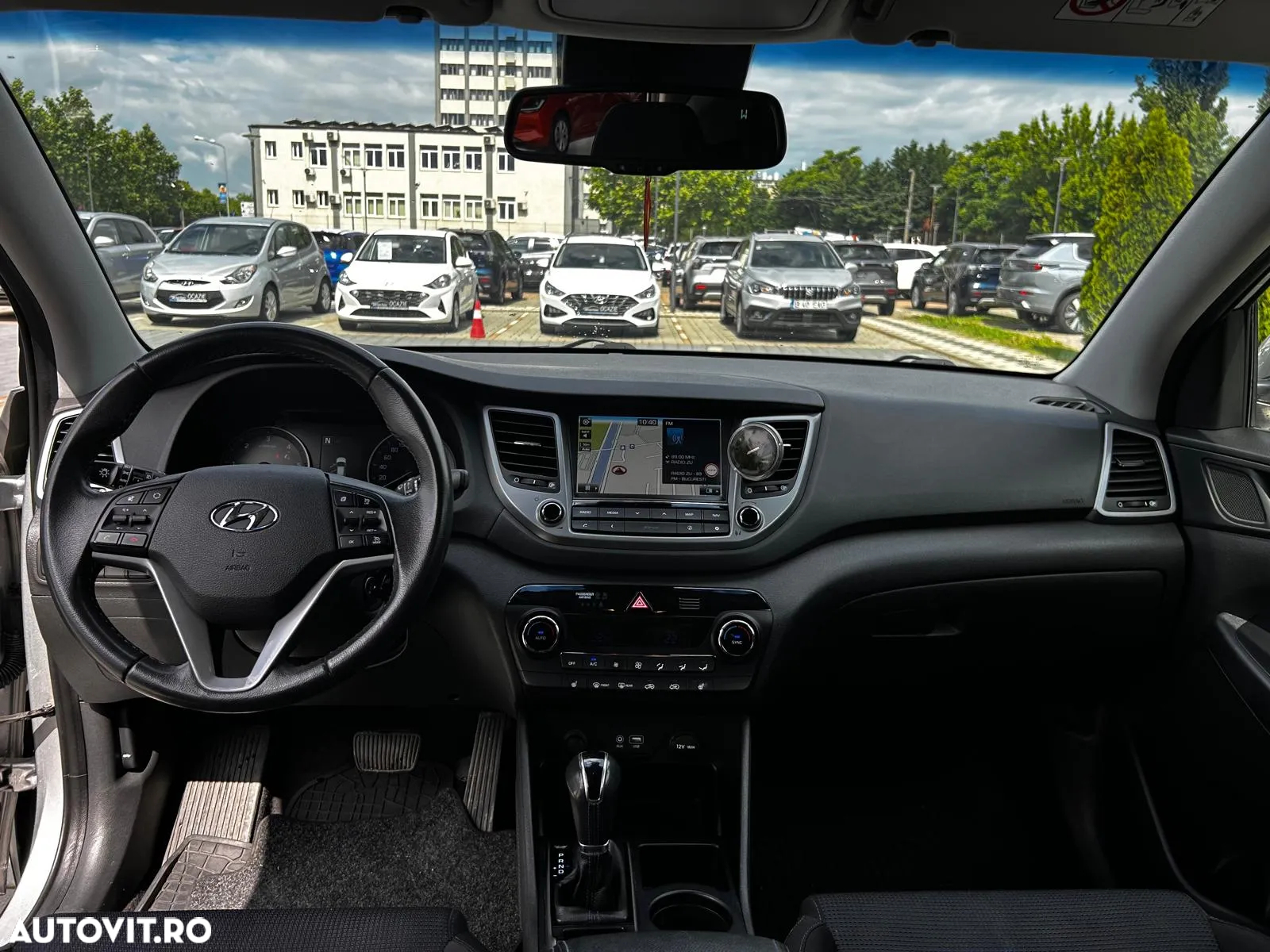 Hyundai Tucson 2.0 CRDI 4WD 6AT Premium+ - 9