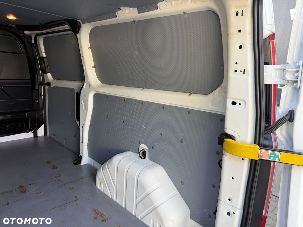 Ford Transit Custom - 21