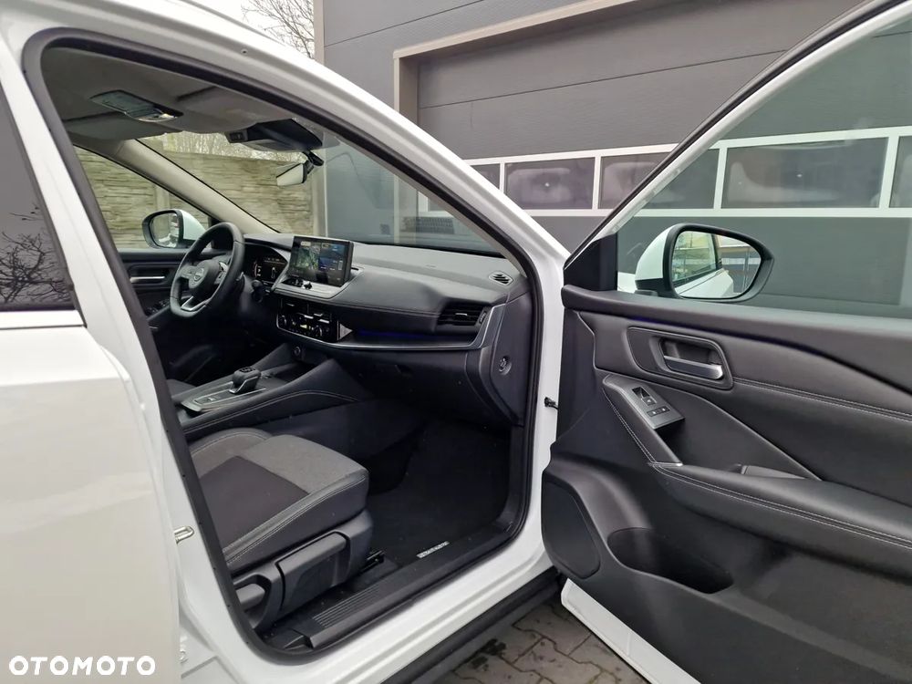 Nissan Qashqai 1.3 DIG-T MHEV Xtronic N-Connecta - 21