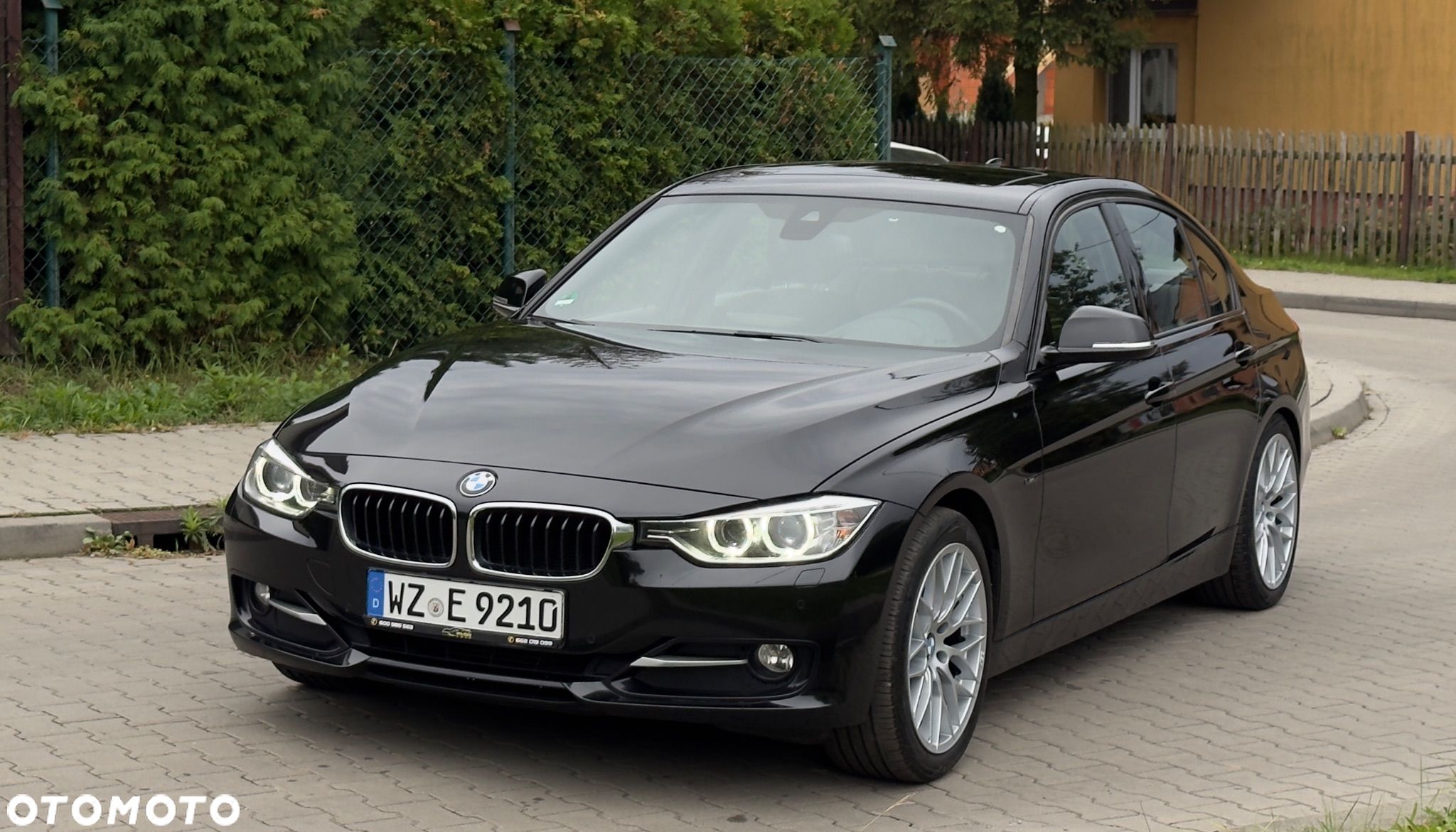 BMW Seria 3 320d Sport-Aut Blue Performance Sport Line - 1