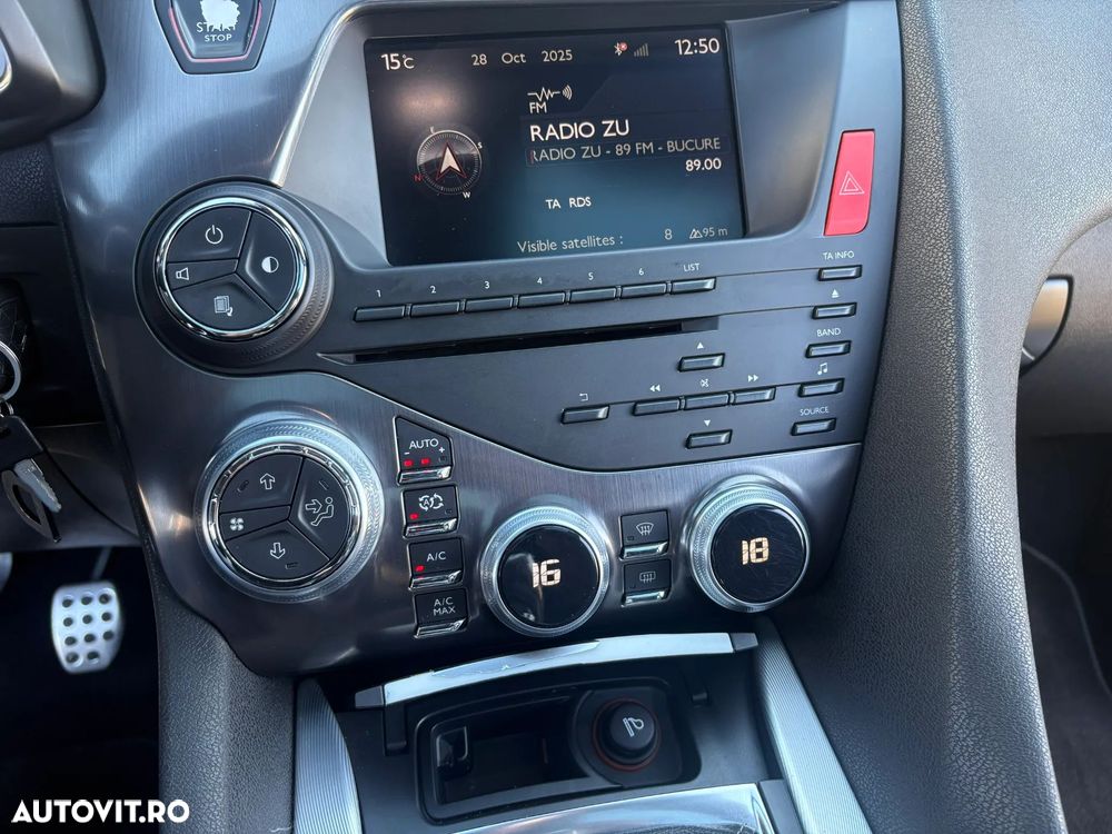 Citroën DS5 2.0 HDI BVM6 Sport Chic - 27