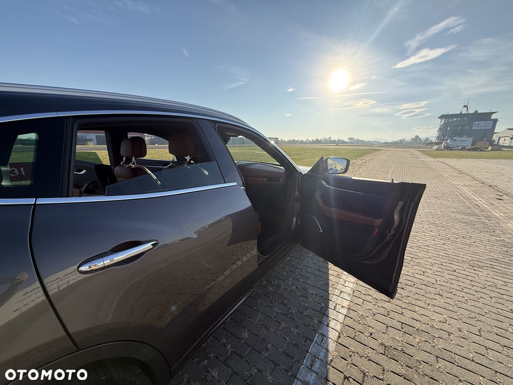 Maserati Levante S Granlusso - 14