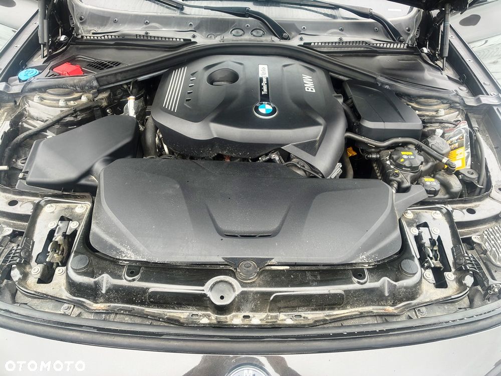 BMW 3GT 330i GPF Luxury Line - 26