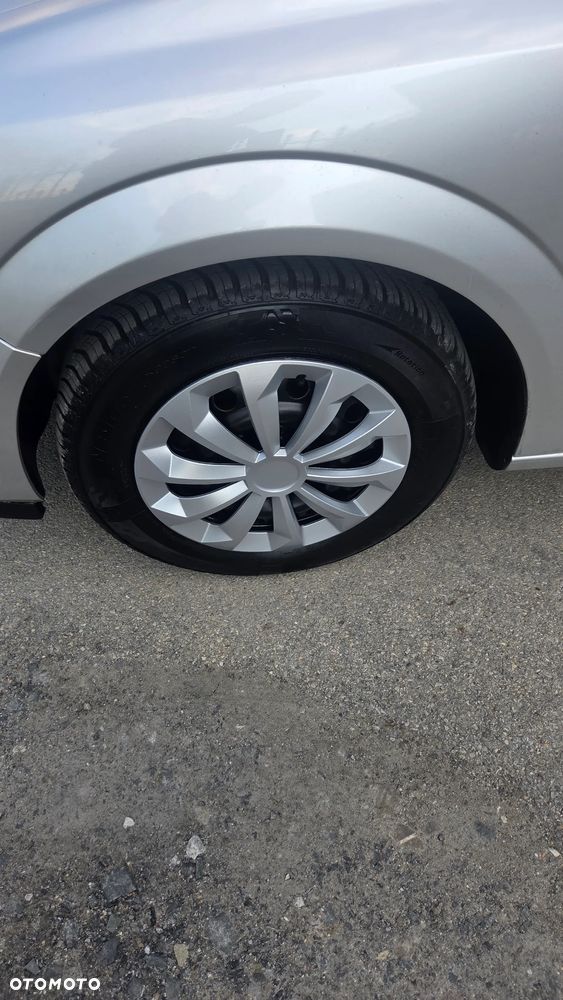 Opel Astra 1.6 Easytronic Edition Plus - 17