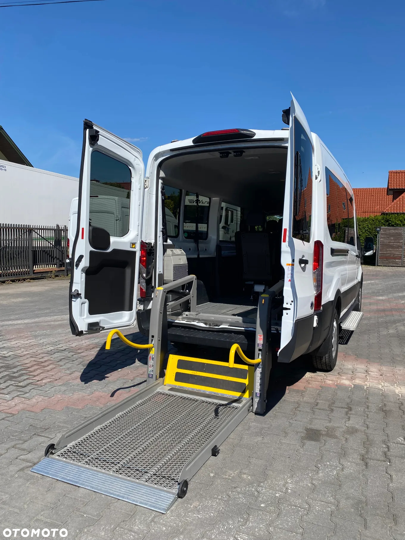 Ford Transit 310 L3H2 VA Basis - 18