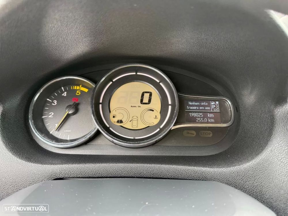 Renault Mégane Sport Tourer 1.5 dCi Dynamique S EDC CO2 Champion - 12