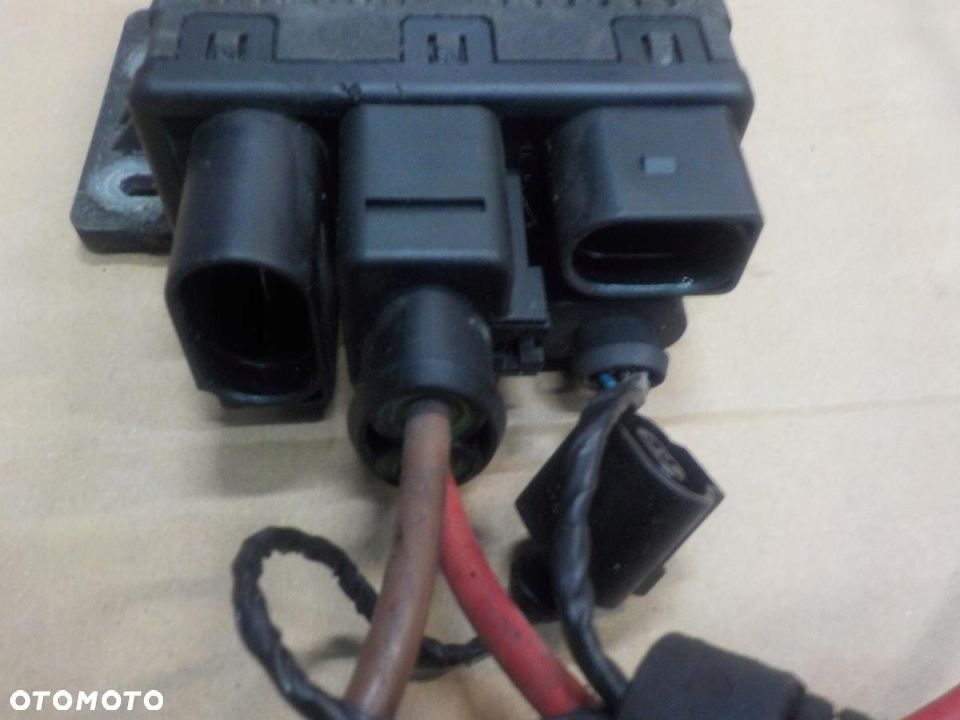 VW T5 MODUŁ PRZEKAŹNIK WENTYLATORÓW AC 7H0919506D - 2