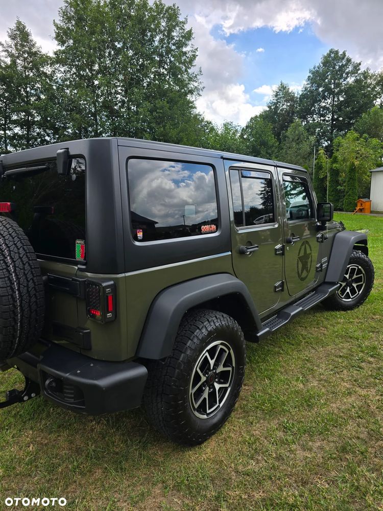 Jeep Wrangler - 14
