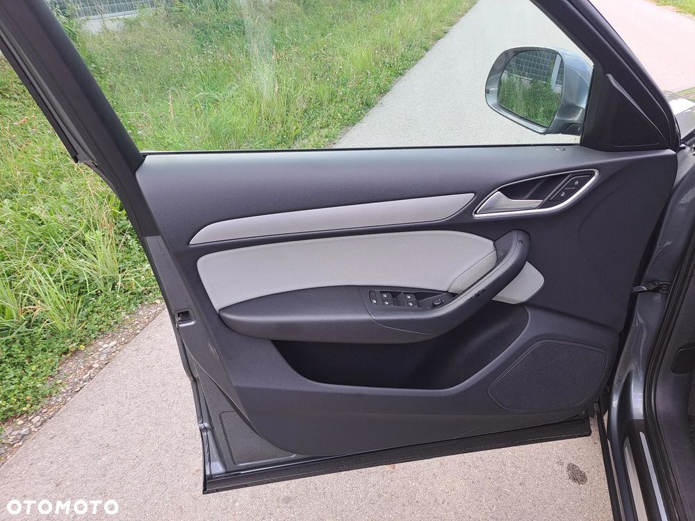 Audi Q3 - 10