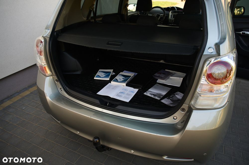 Toyota Verso 1.8 5-Sitzer Executive - 31