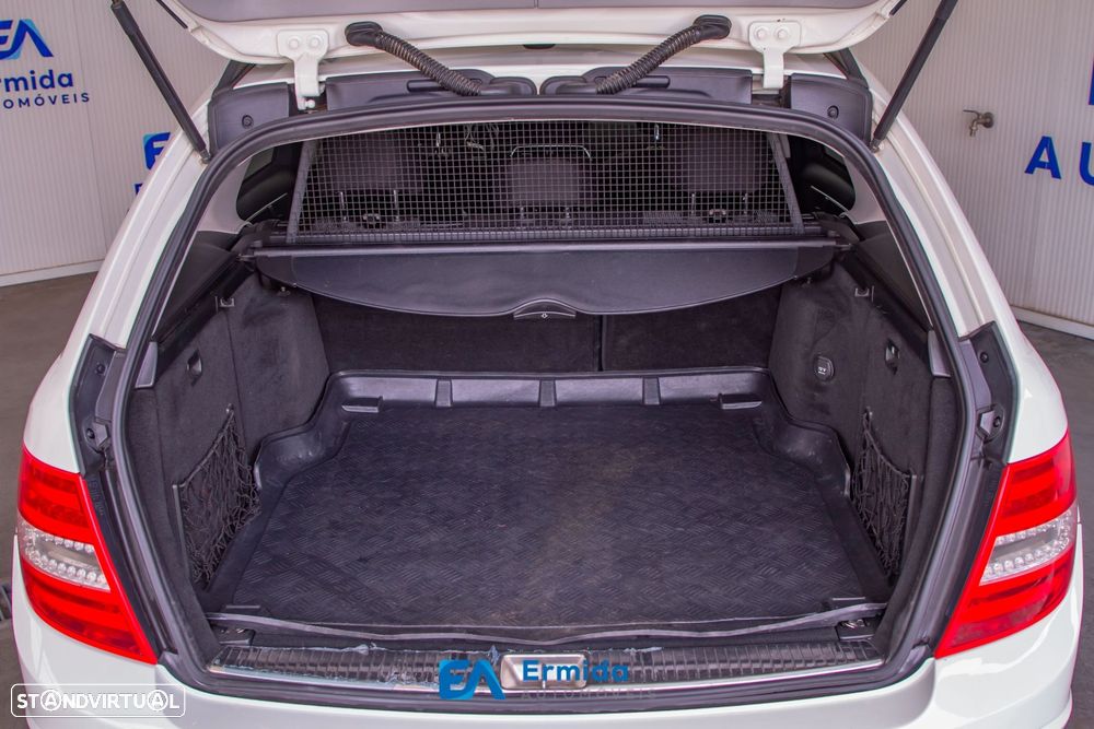 Mercedes-Benz C 220 CDi Avantgarde BlueEfficiency - 53