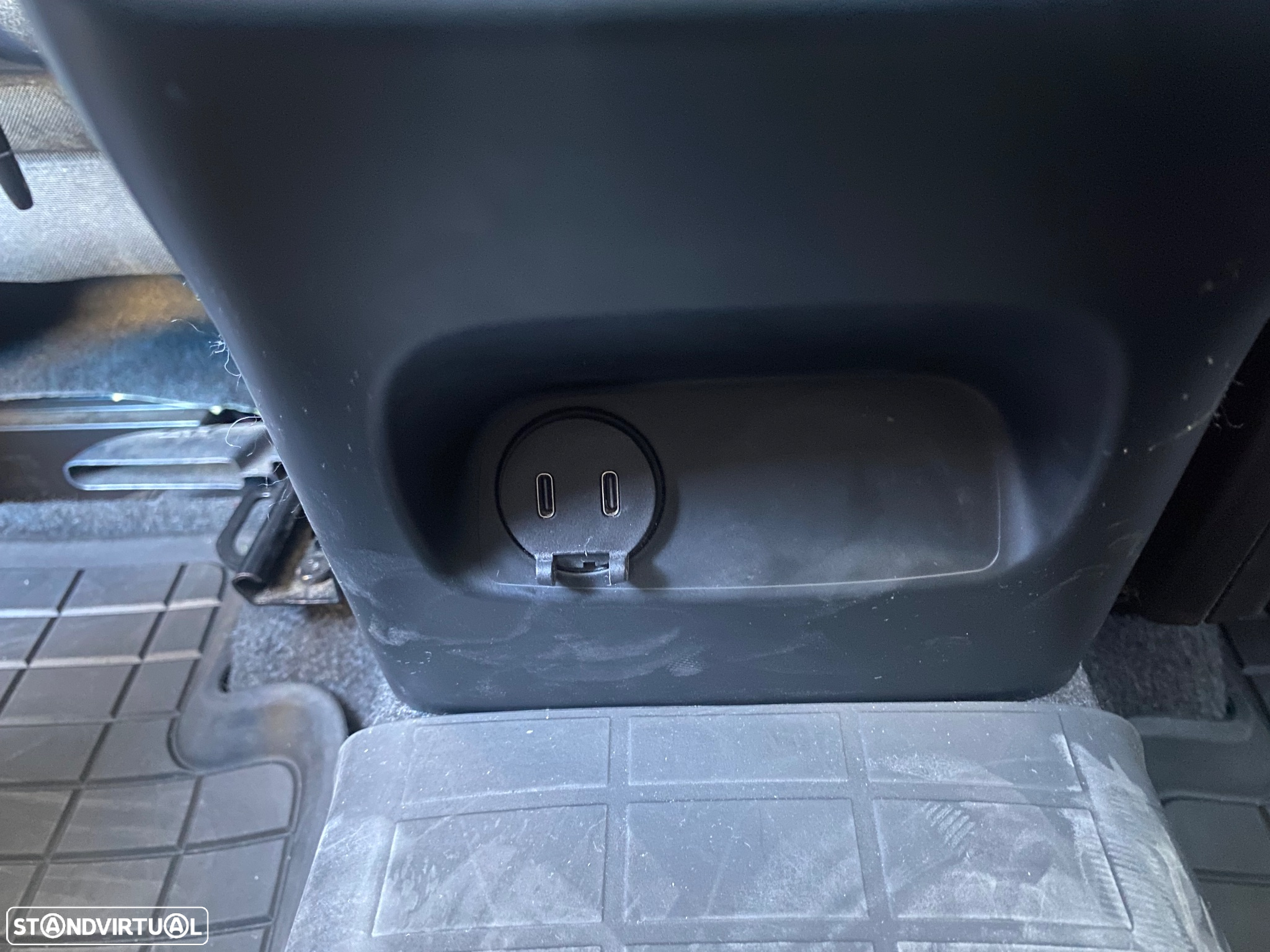 Volvo XC 40 1.5 T2 Momentum Plus - 9