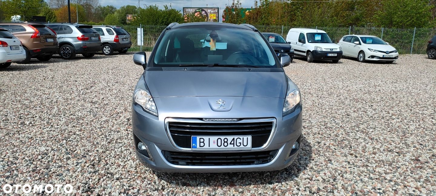 Peugeot 5008 - 3